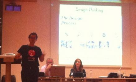 mesa-redonda-emprendimiento